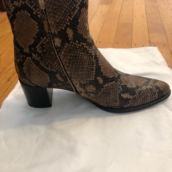 GUC Margaux The Downtown Boot Python Embossed Brown 39.5 - Picture 9 of 16